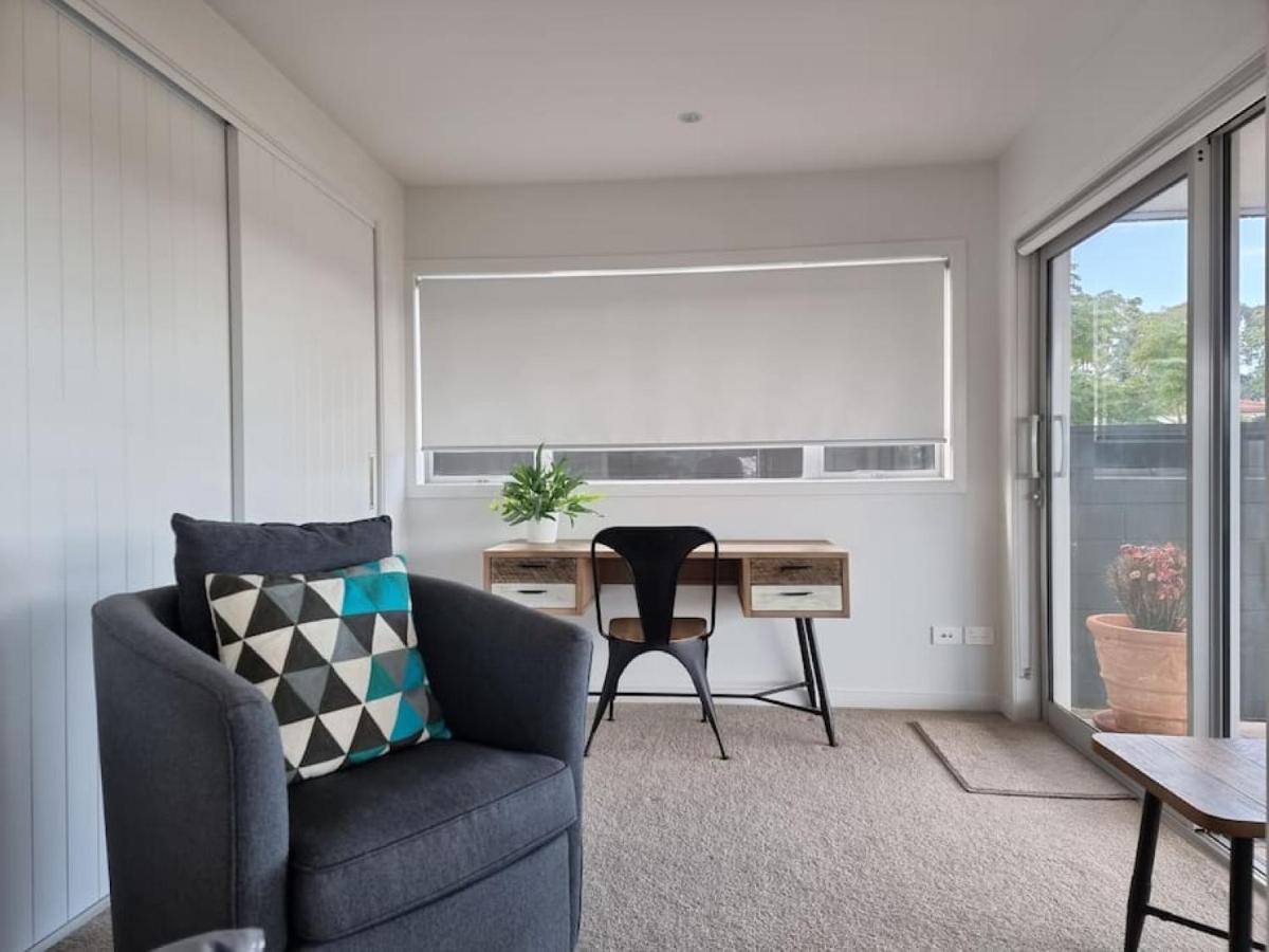 Fabulous Castor Bay 1 Bedroom With Views And Skytv Auckland Esterno foto