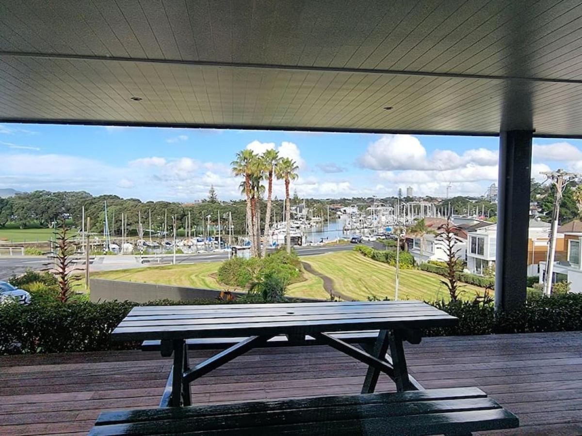 Fabulous Castor Bay 1 Bedroom With Views And Skytv Auckland Esterno foto