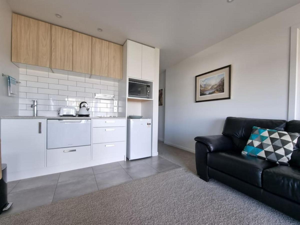 Fabulous Castor Bay 1 Bedroom With Views And Skytv Auckland Esterno foto