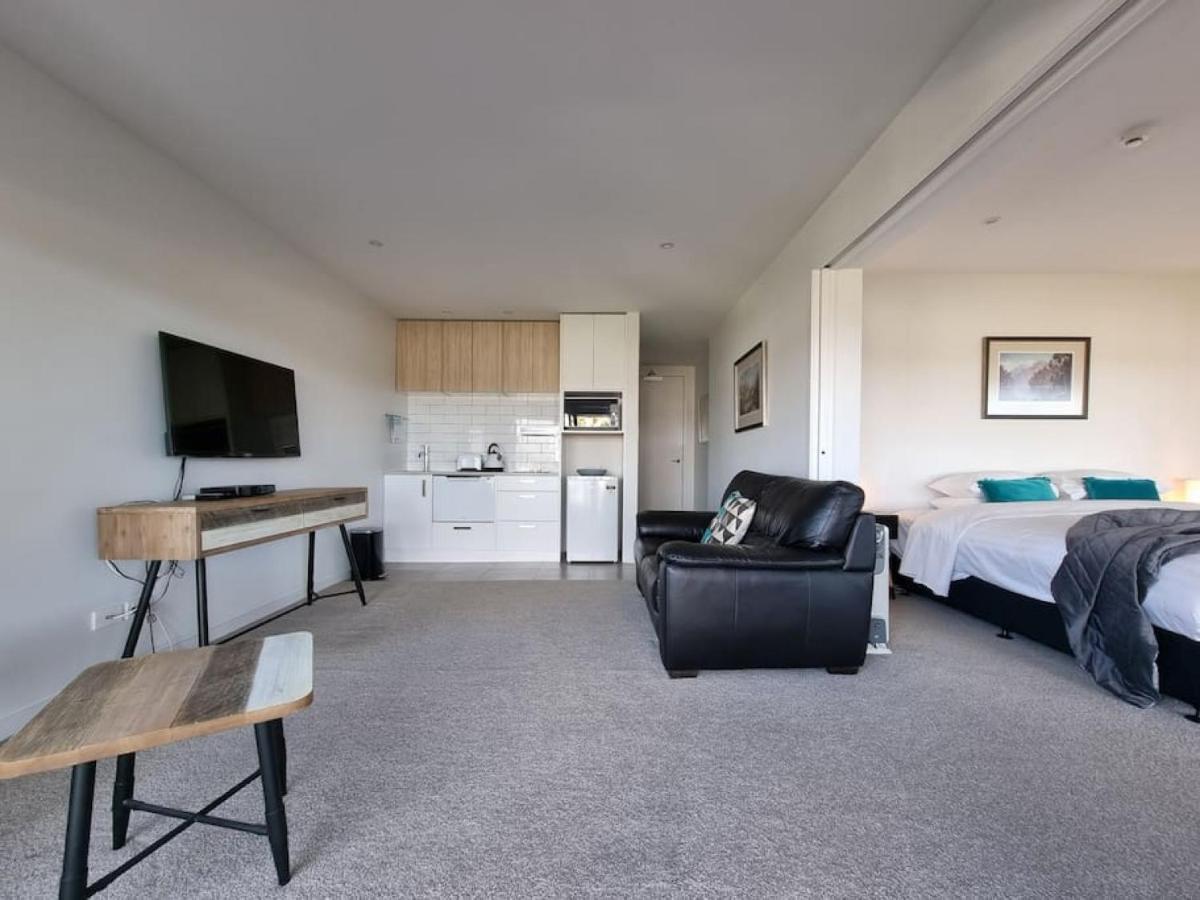 Fabulous Castor Bay 1 Bedroom With Views And Skytv Auckland Esterno foto